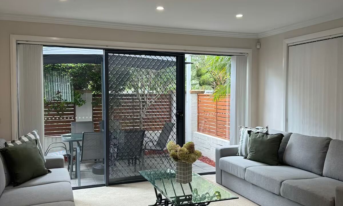 Photo of Livingroom in Emu Plains