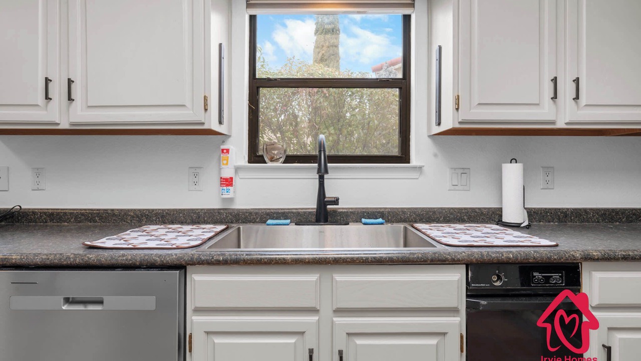 Photo of Kitchen in Northeast Heights