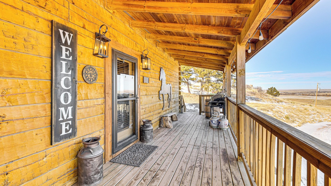 Photo of Patio Balcony in Dawes County