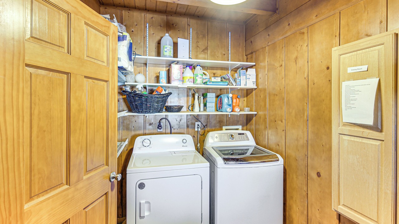Photo of Bedroom in Dawes County
