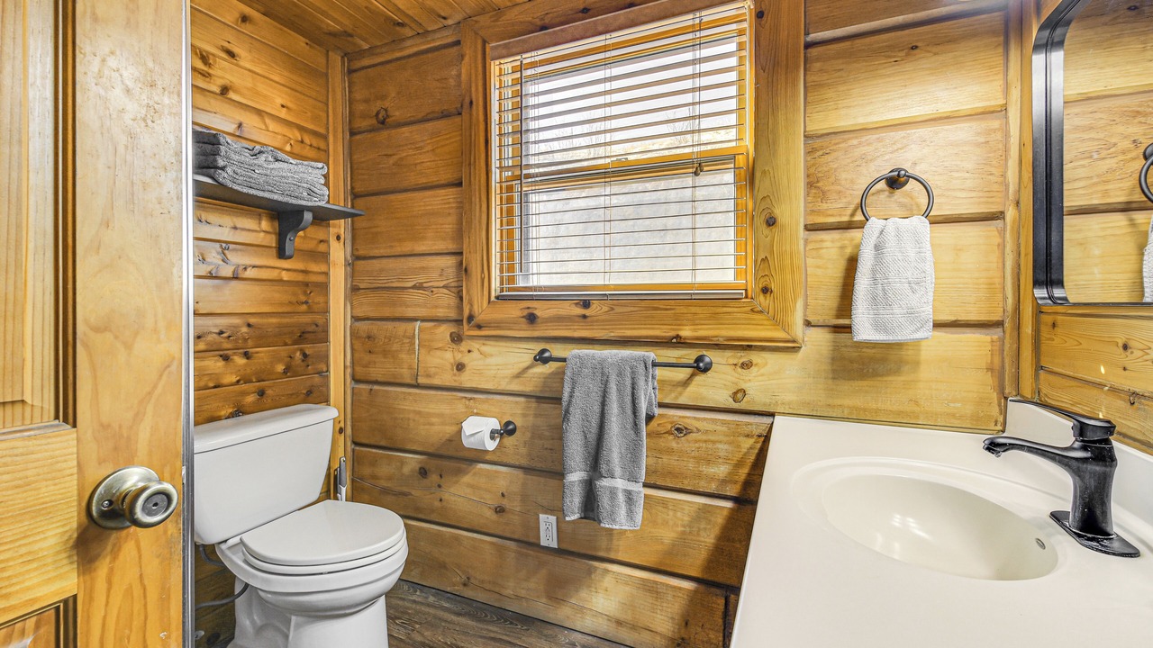 Photo of Bathroom in Dawes County