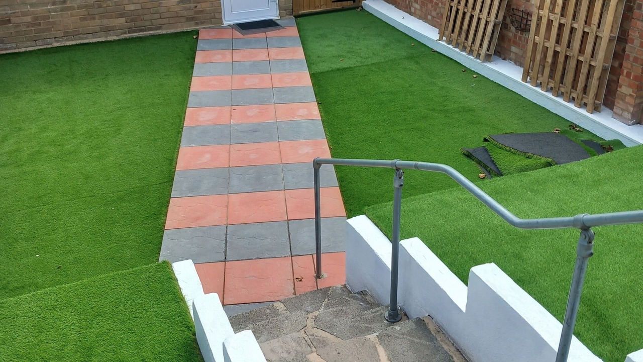 Photo of Others in Erith