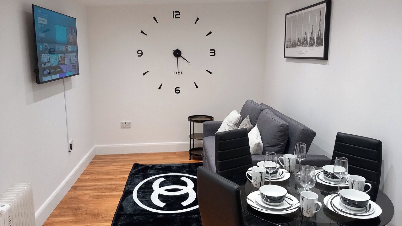 Photo of Others in Erith