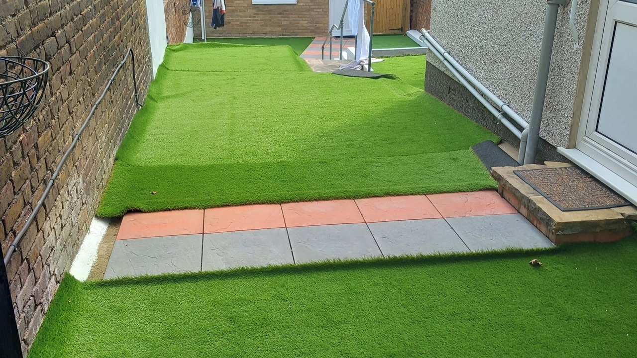 Photo of Others in Erith