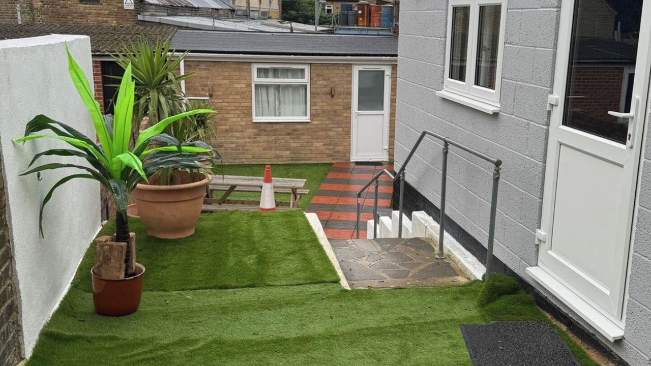 Photo of Others in Erith