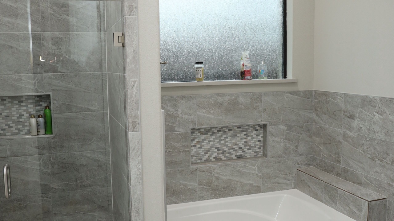 Photo of Bathroom in West Dallas