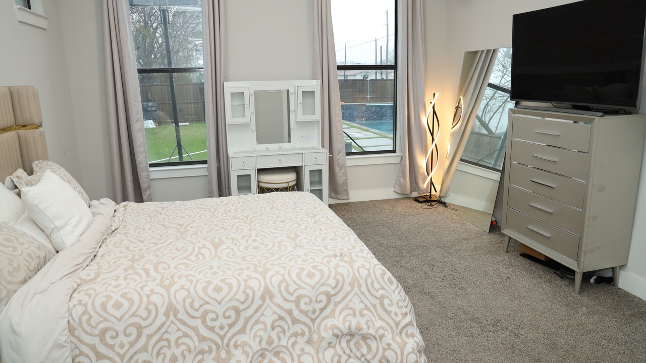 Photo of Bedroom in West Dallas