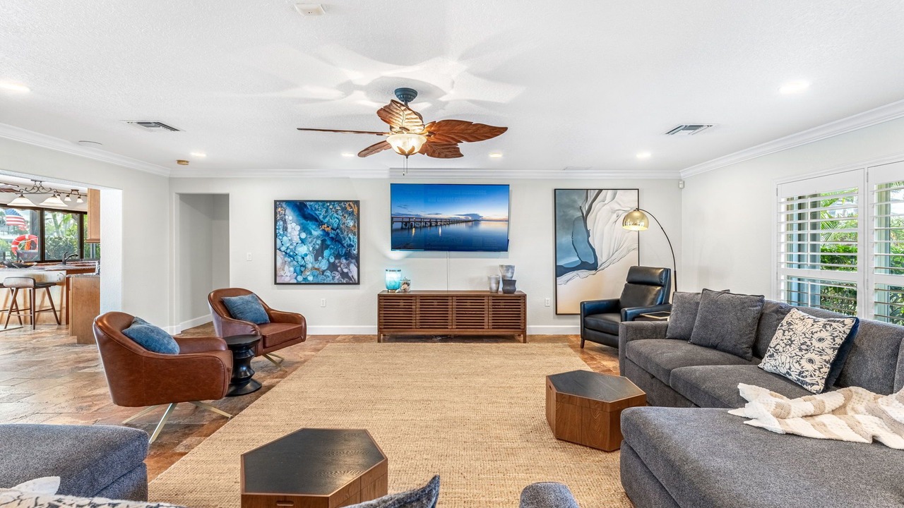 Photo of Bedroom in Cocoa Isles