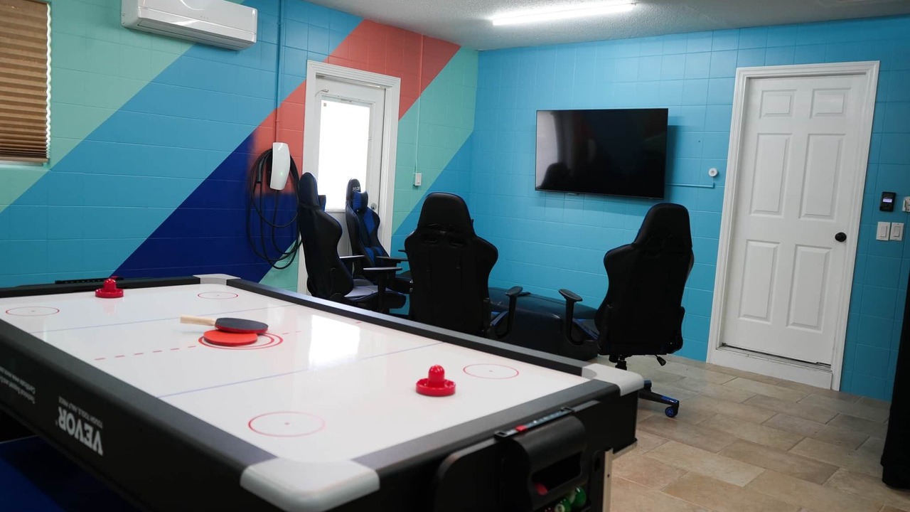 Photo of Bedroom in Cocoa Isles