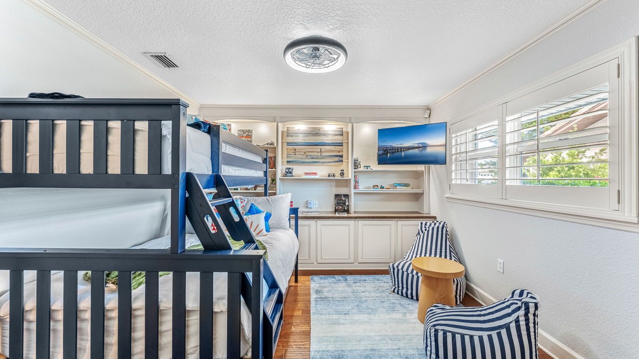 Photo of Others in Cocoa Isles