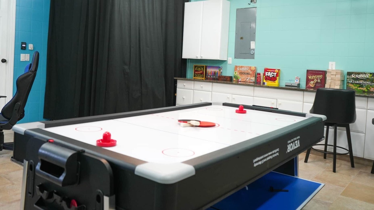 Photo of Bedroom in Cocoa Isles