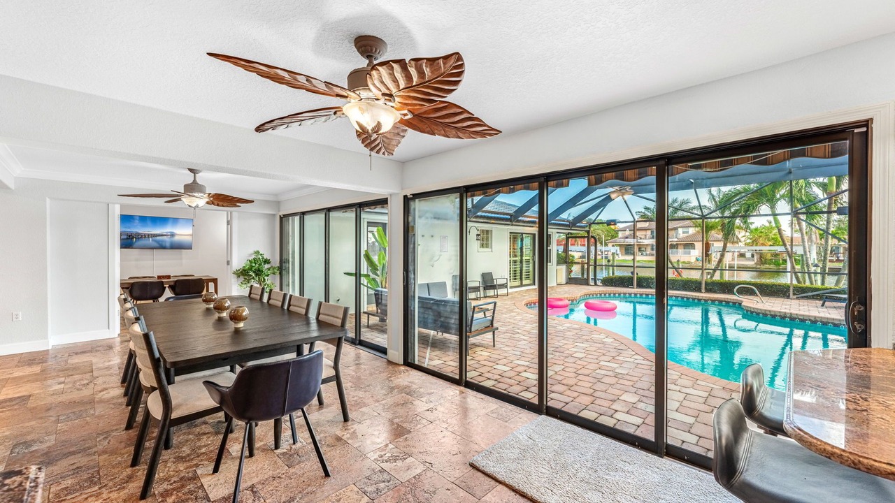 Photo of Others in Cocoa Isles