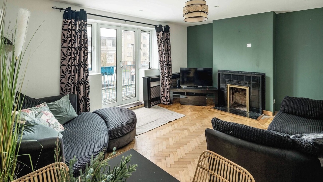 Photo of Livingroom in Tottenham Hale