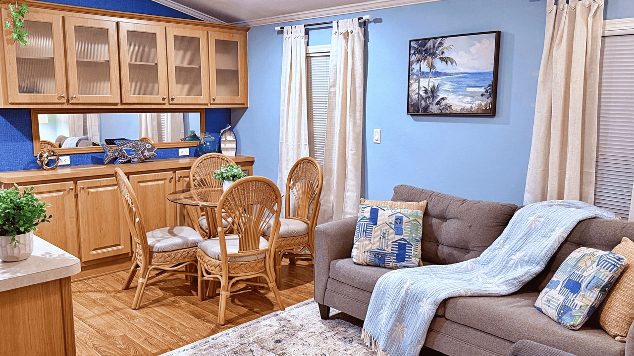 Photo of Livingroom in Seffner Community Alliance