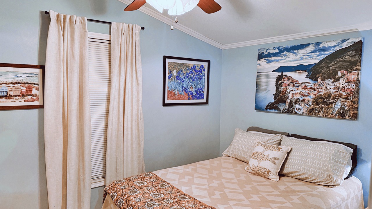 Photo of Bedroom in Seffner Community Alliance