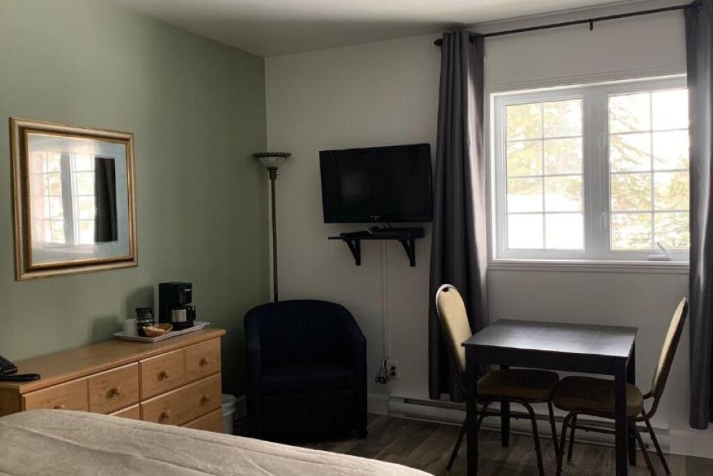 Photo of Bedroom in Baie-St-Paul