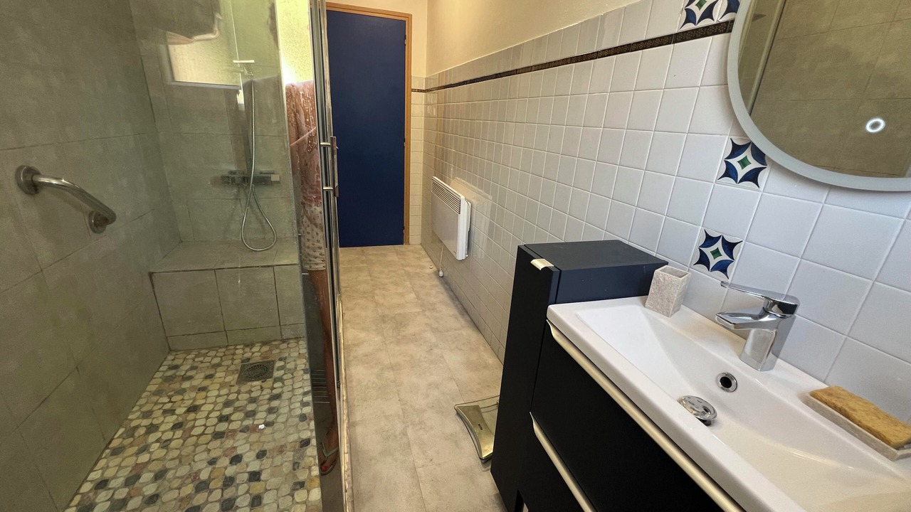 Photo of Bathroom in Beziers