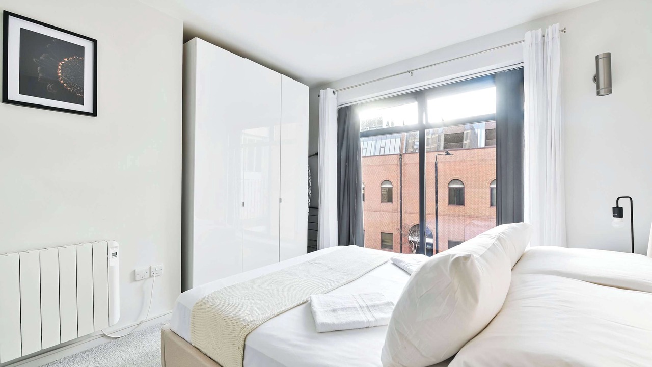 Photo of Bedroom in Tower Hill