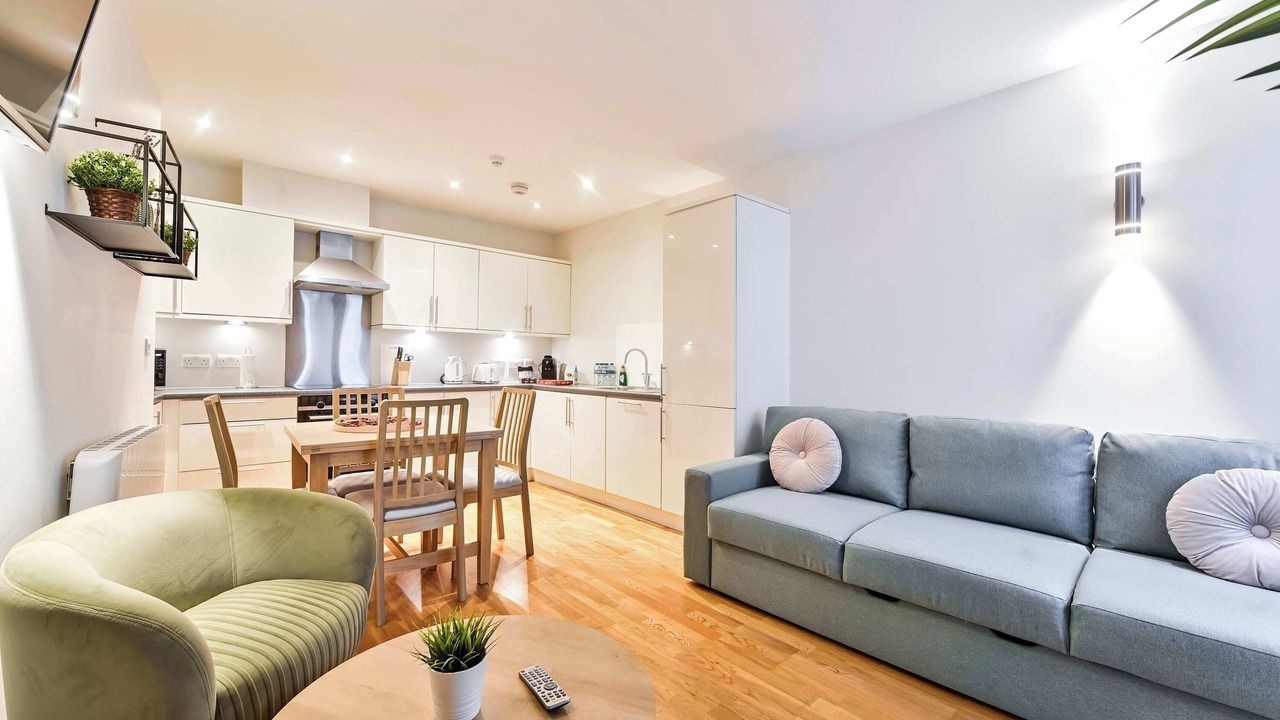 Photo of Livingroom in Tower Hill