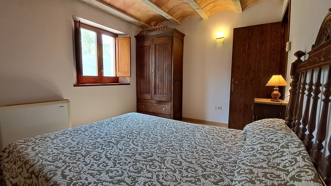 Photo of Bedroom in Porqueres