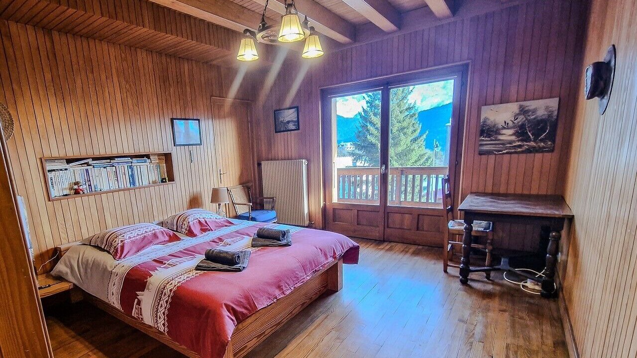 Photo of Bedroom in Plateau-d'Assy