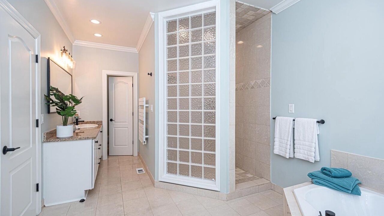 Photo of Others in Heron Harbour Isle