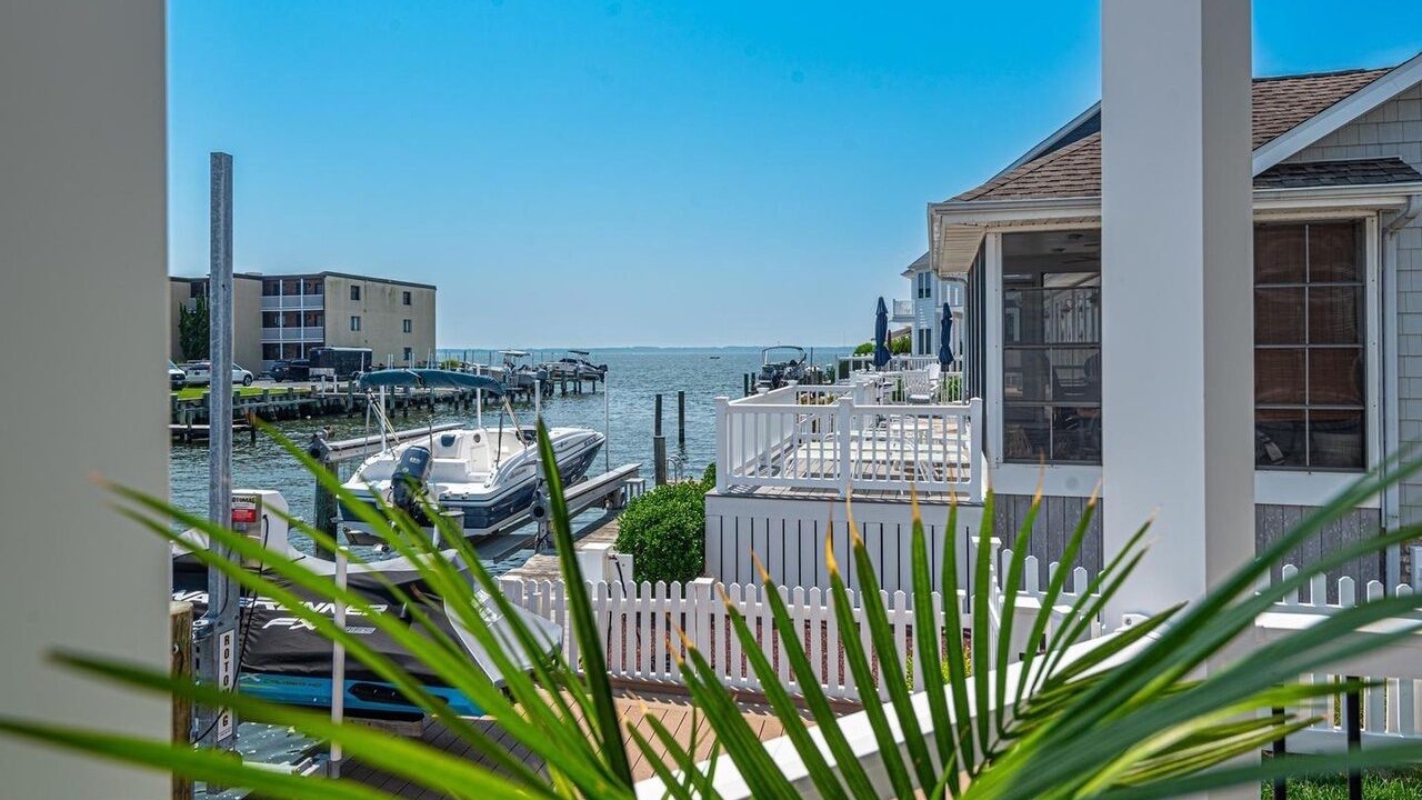 Photo of Others in Heron Harbour Isle