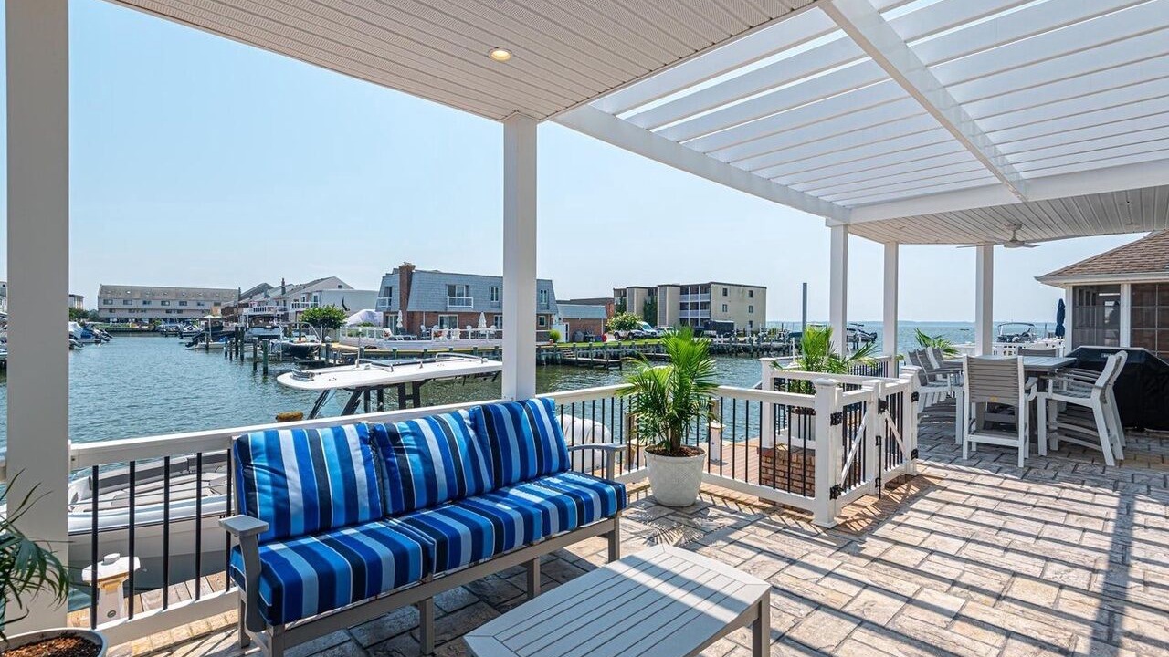 Photo of Others in Heron Harbour Isle