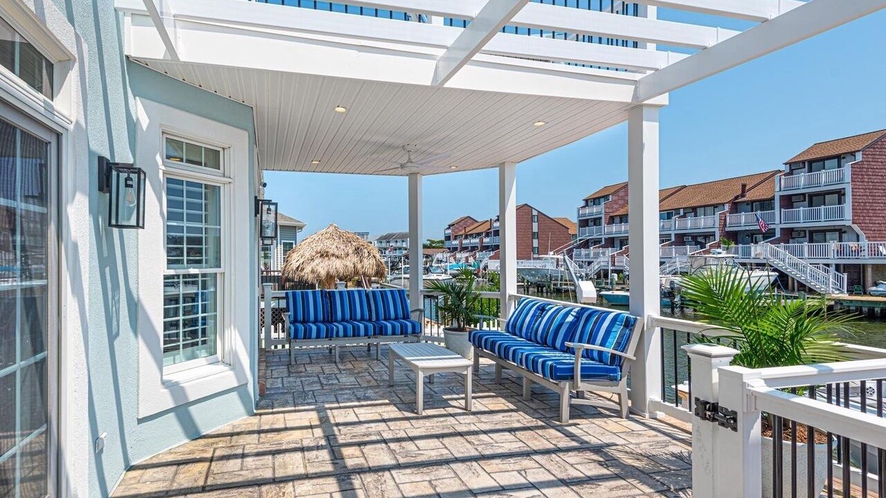 Photo of Outdoor in Heron Harbour Isle