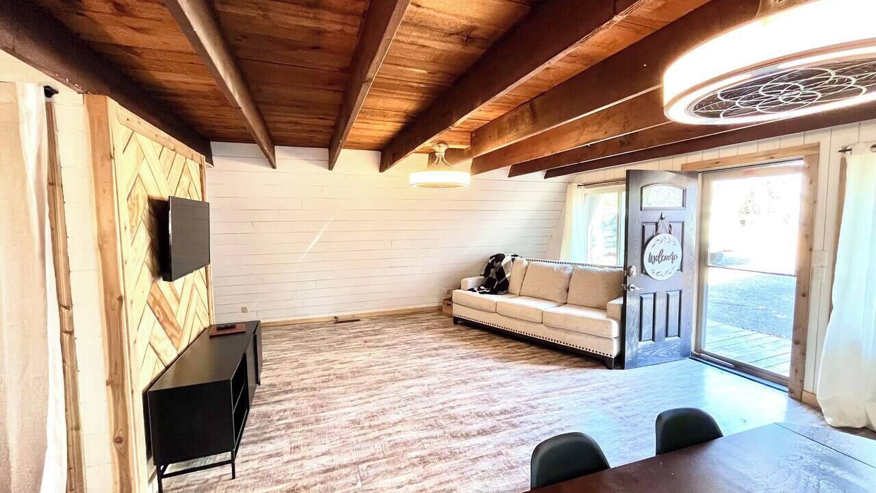 Photo of Bedroom in Hoyt