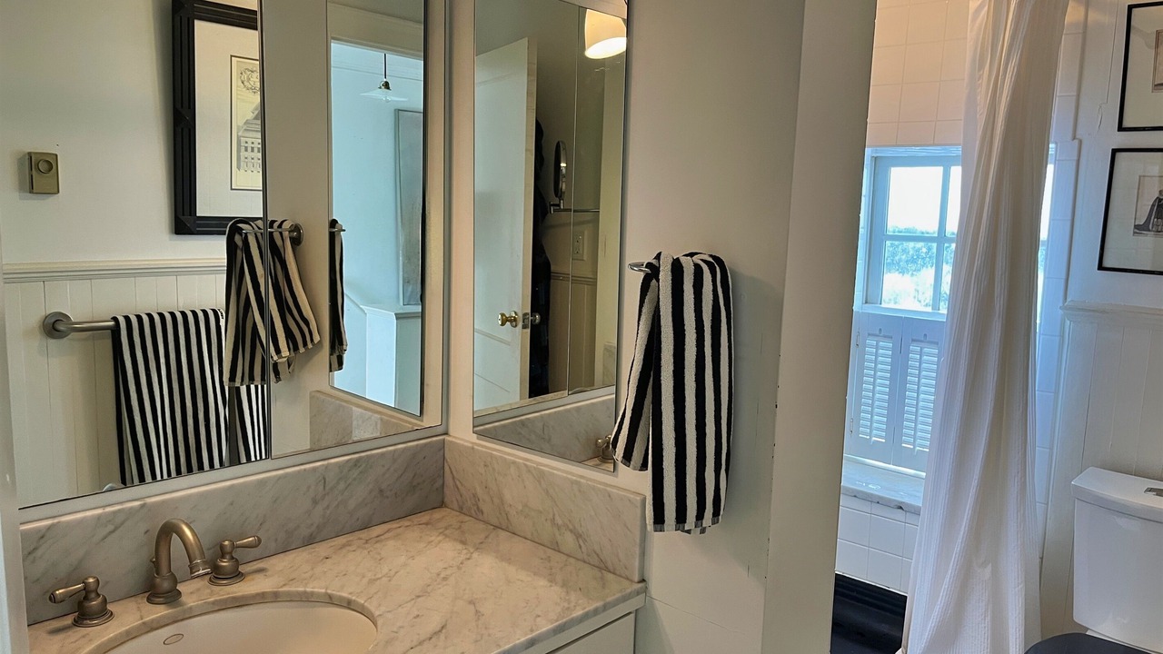 Photo of Bathroom in Cooperstown