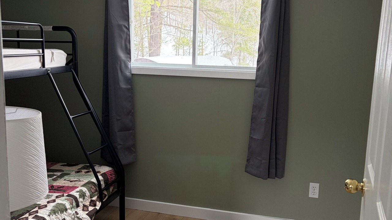 Photo of Bedroom in Alban