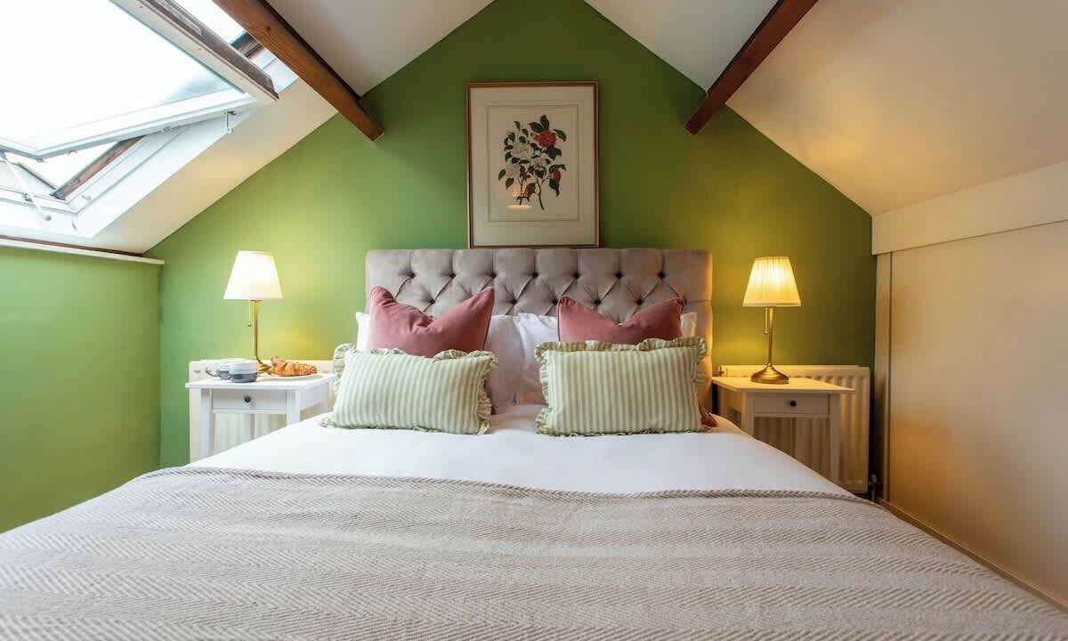 Photo of Bedroom in Bradford-on-Avon