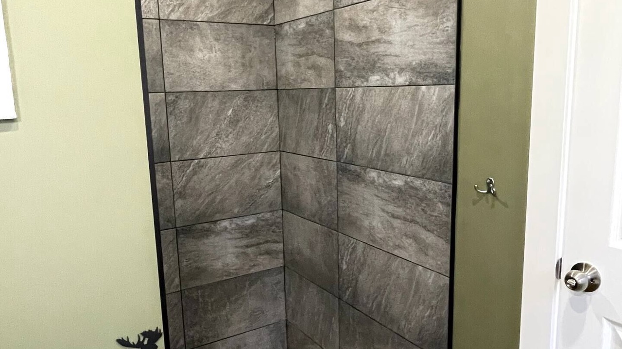 Photo of Bathroom in Alban