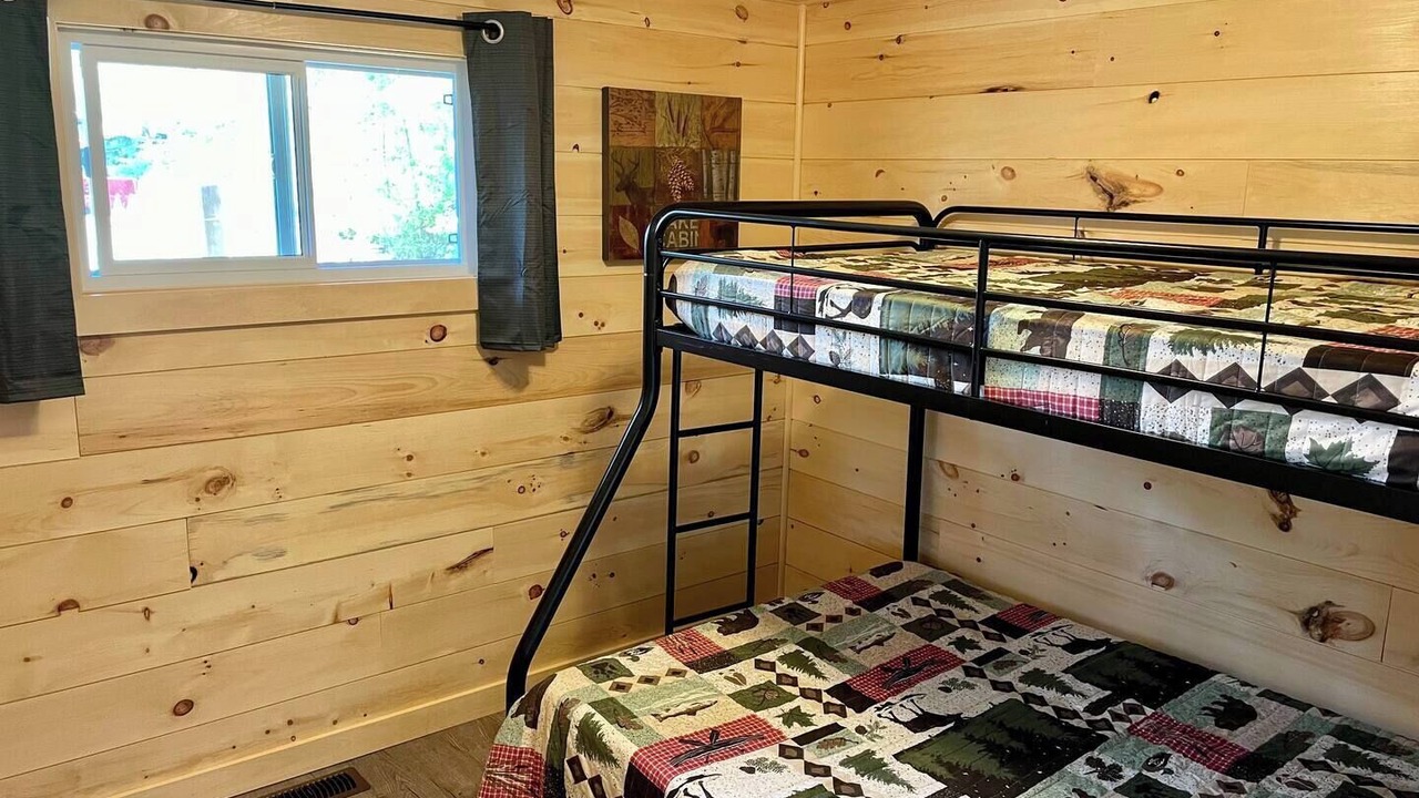 Photo of Bedroom in Alban