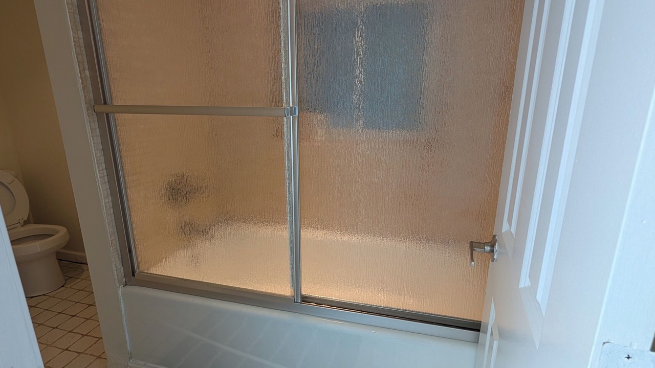 Photo of Bathroom in Oak Park