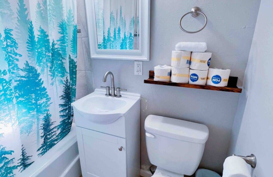 Photo of Bathroom in Central Oklahoma City