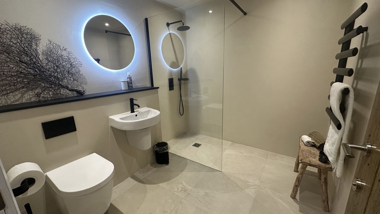 Photo of Bathroom in Carmarthen