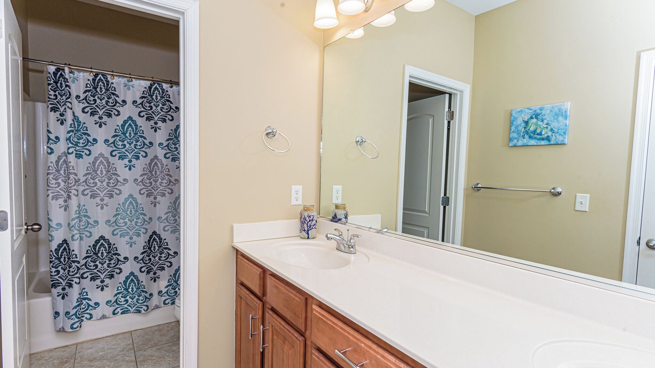 Photo of Bathroom in Sun Ridge