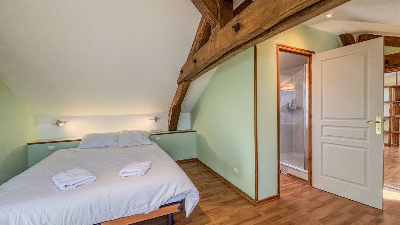 Photo of Bedroom in La Mesniere