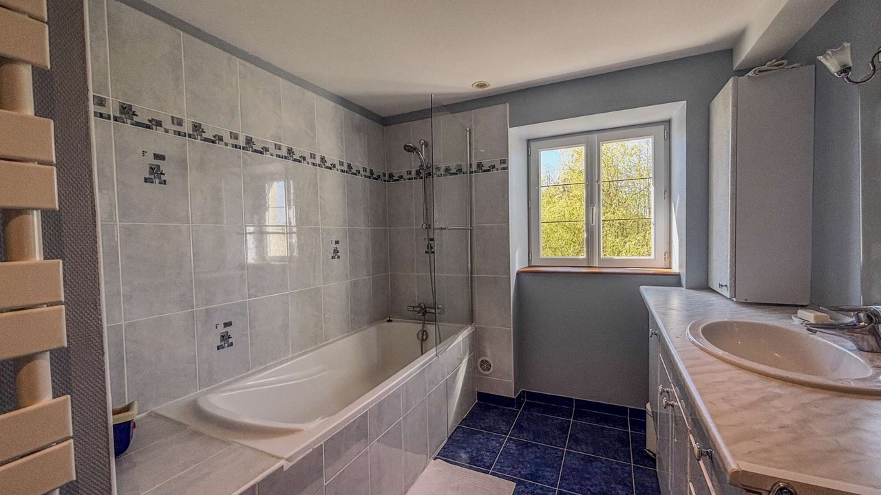Photo of Bathroom in La Mesniere