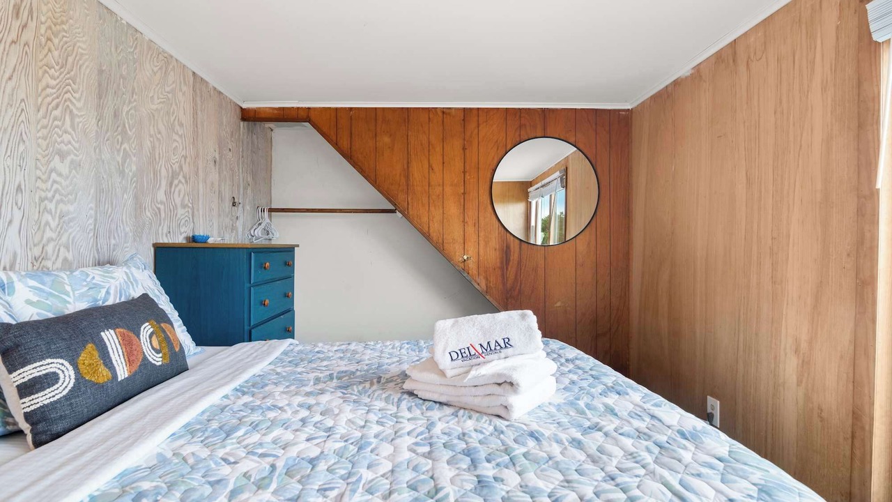 Photo of Bedroom in South Wellfleet