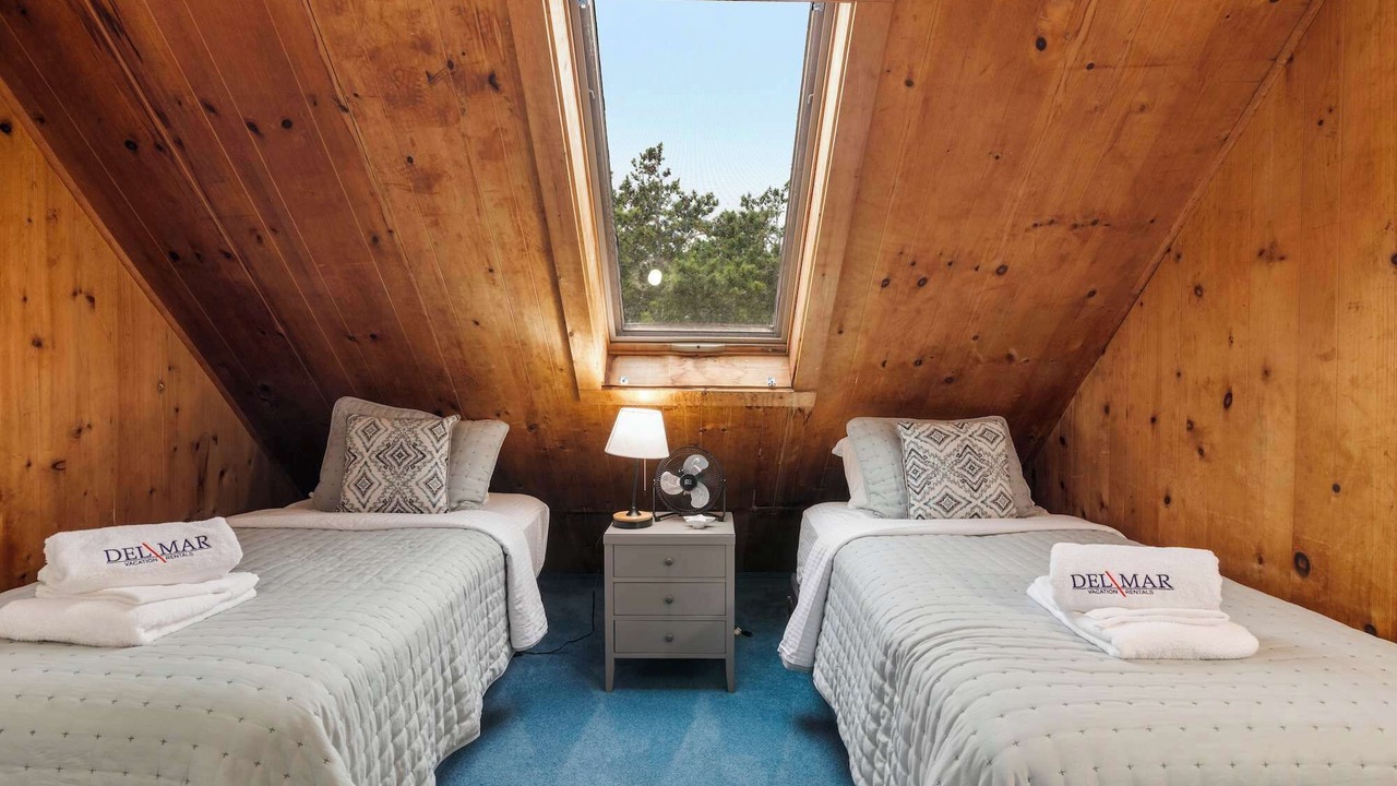 Photo of Bedroom in South Wellfleet