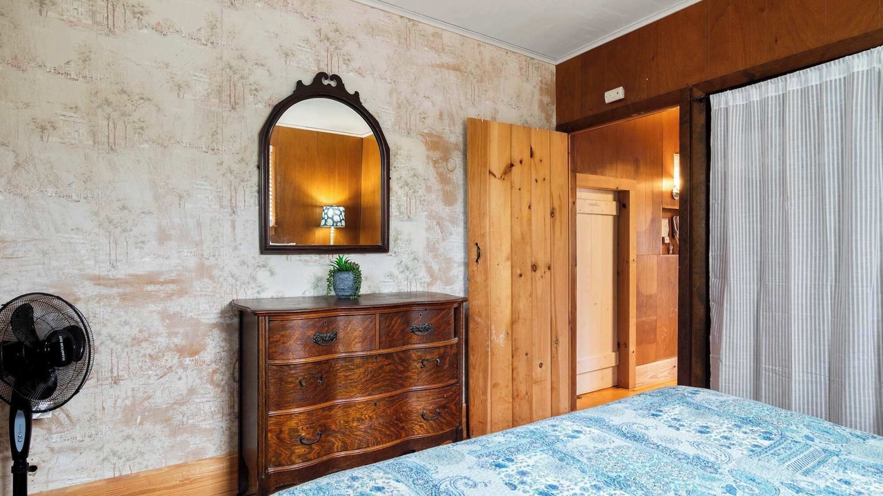 Photo of Bedroom in South Wellfleet