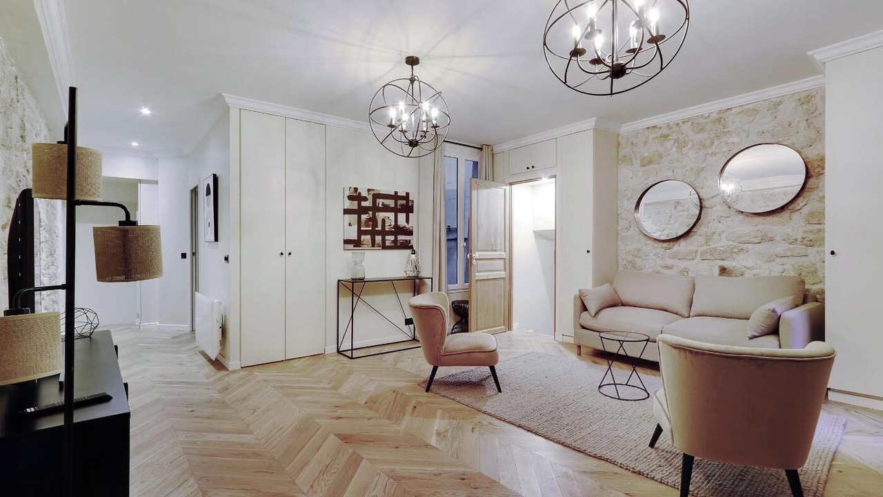 Photo of Livingroom in Arts-et-Metiers