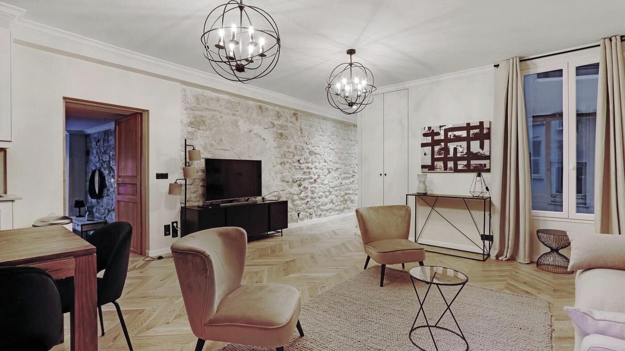Photo of Livingroom in Arts-et-Metiers
