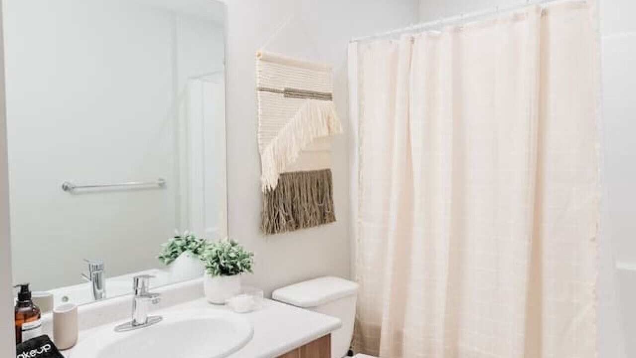 Photo of Bathroom in Winnipeg