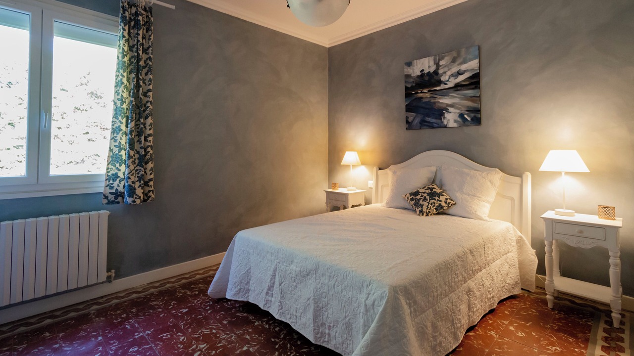 Photo of Bedroom in Entraigues-sur-la-Sorgue