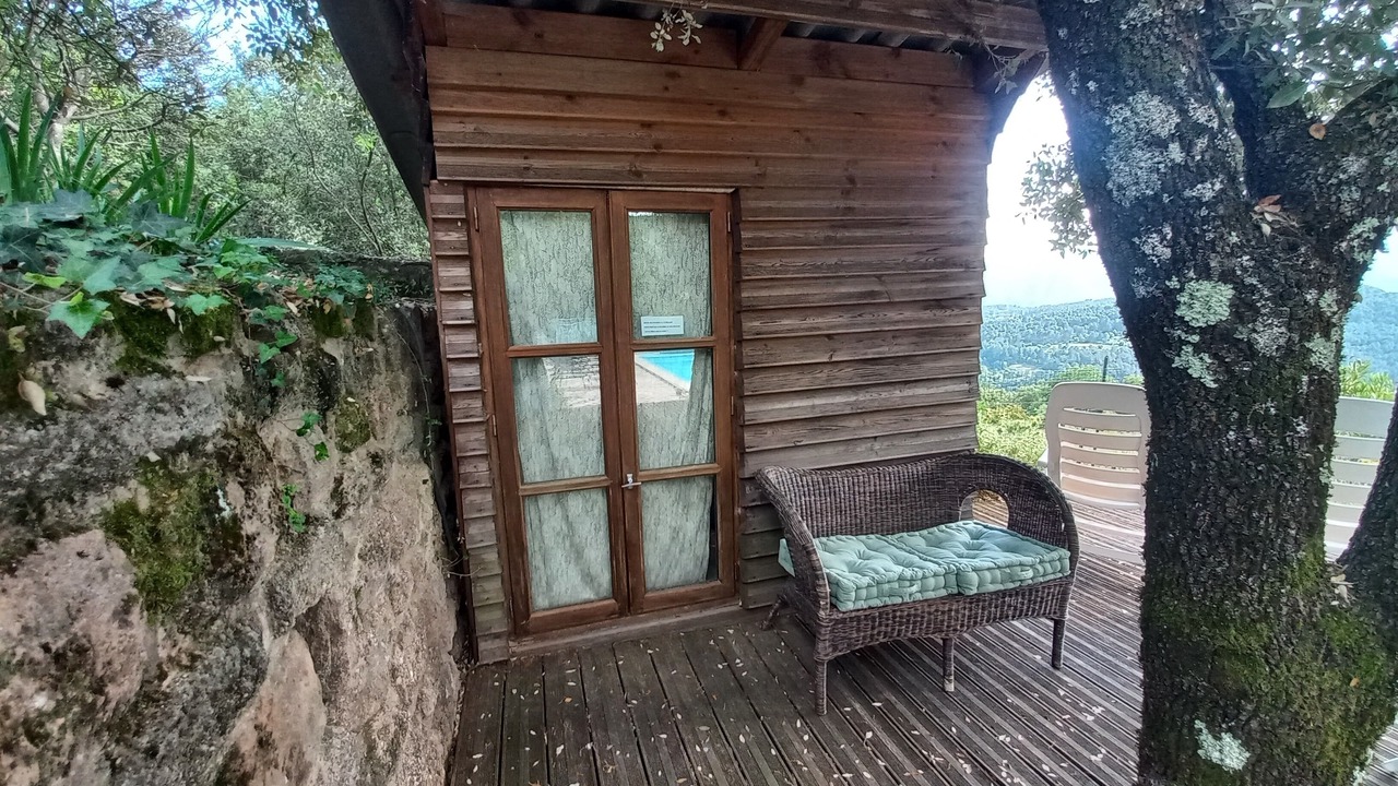 Photo of Patio Balcony in Saint-Pierre-Saint-Jean