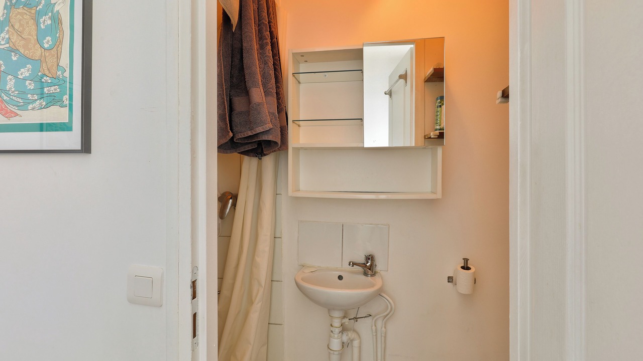 Photo of Bathroom in Quartier de la Roquette